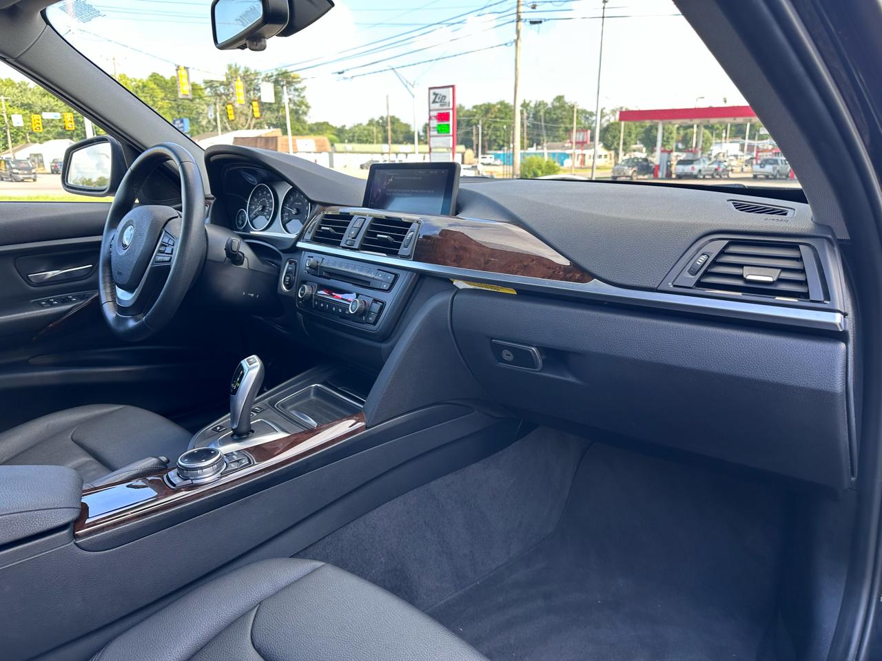 BMW 3-Series 328i Sedan 2014