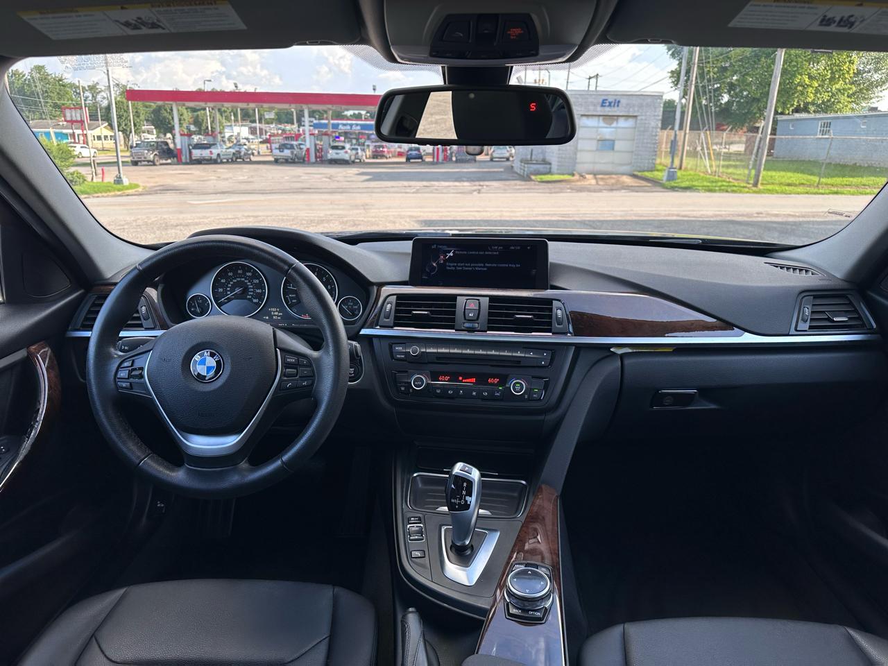 BMW 3-Series 328i Sedan 2014