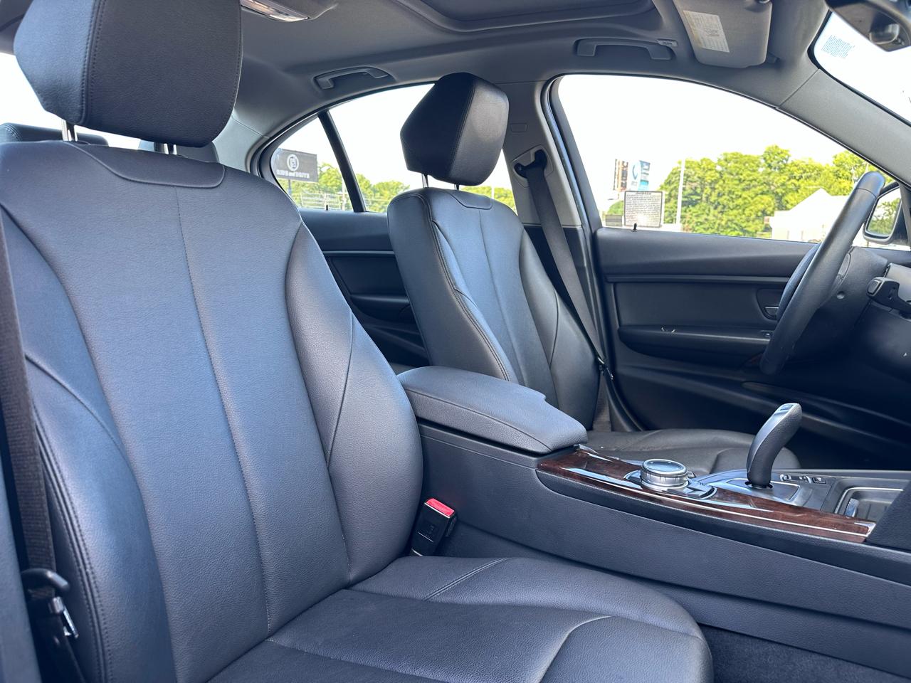 BMW 3-Series 328i Sedan 2014