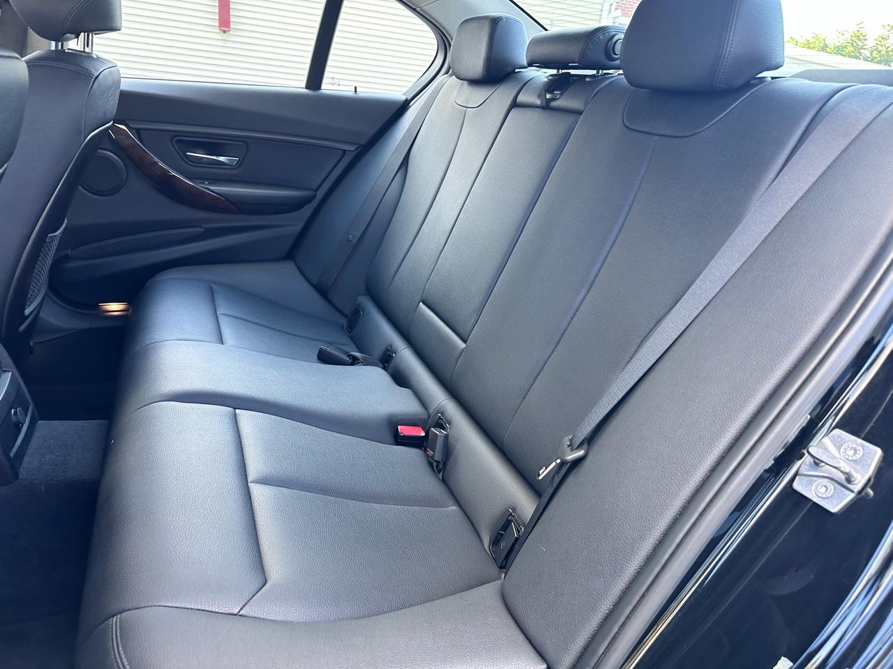 BMW 3-Series 328i Sedan 2014