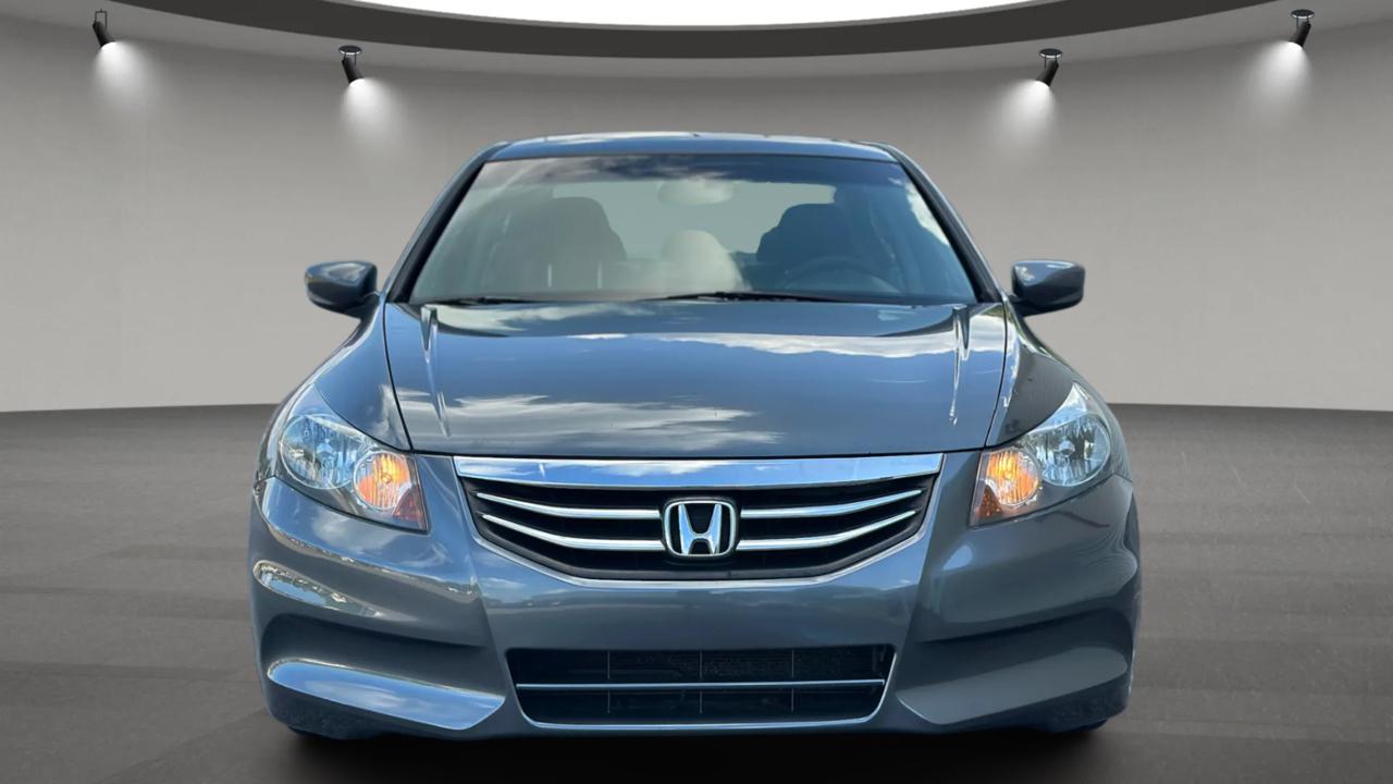 Honda Accord EX Sedan AT 2012