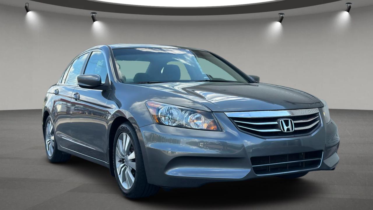 Honda Accord EX Sedan AT 2012