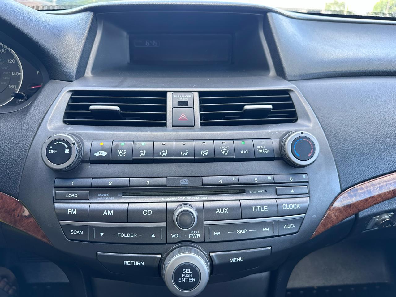 Honda Accord EX Sedan AT 2012
