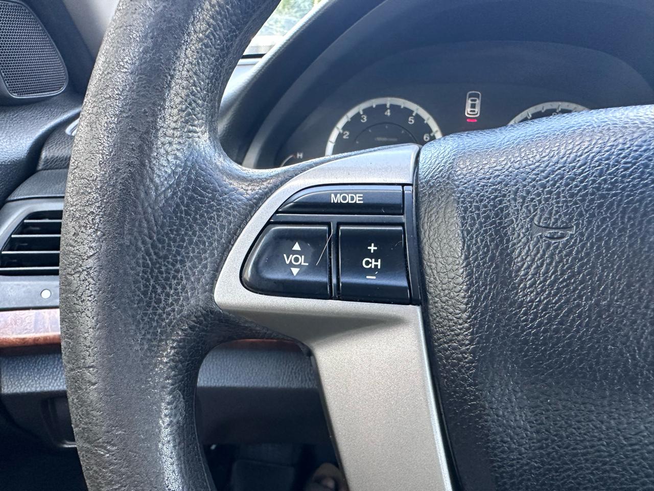 Honda Accord EX Sedan AT 2012