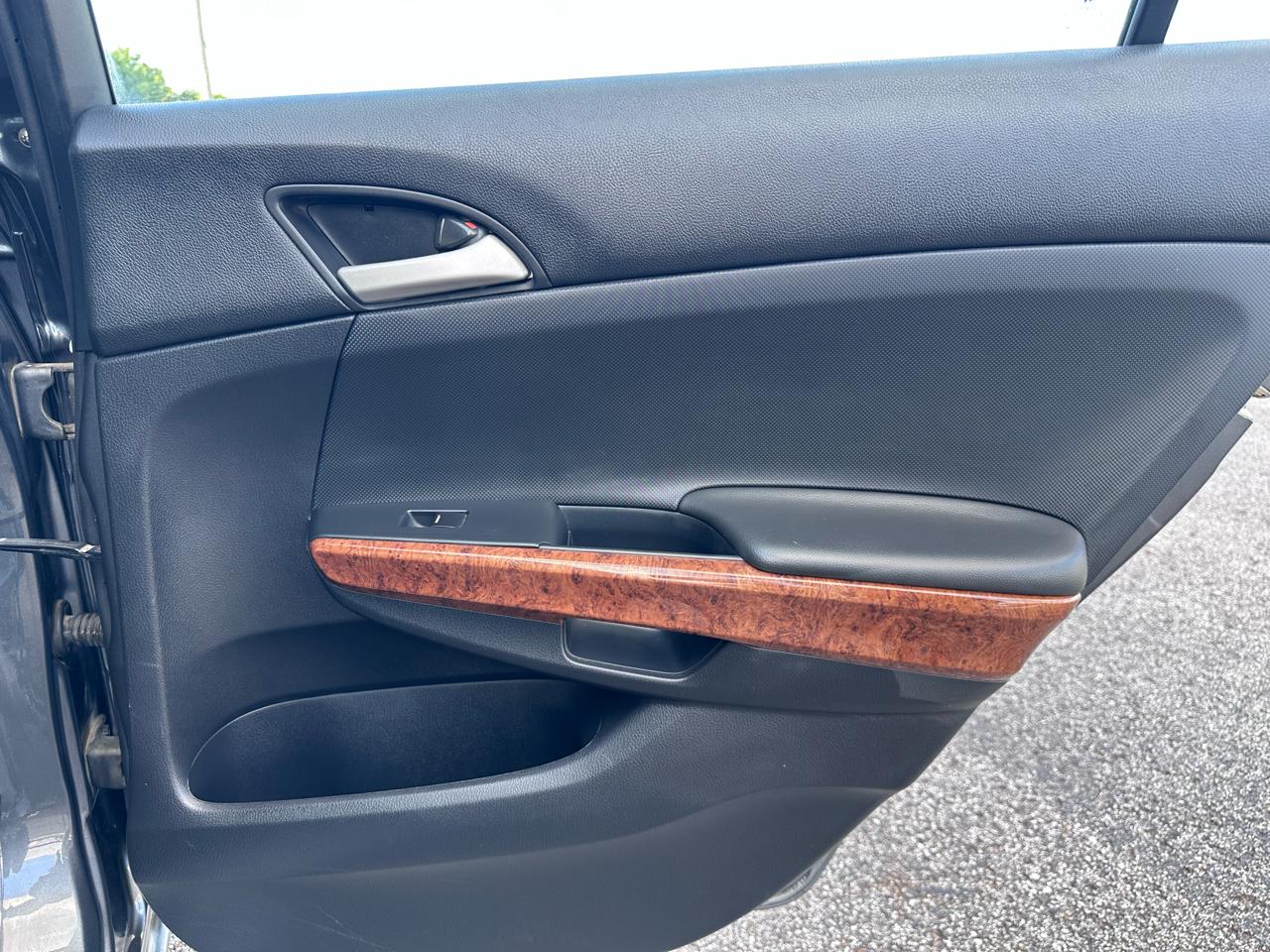Honda Accord EX Sedan AT 2012