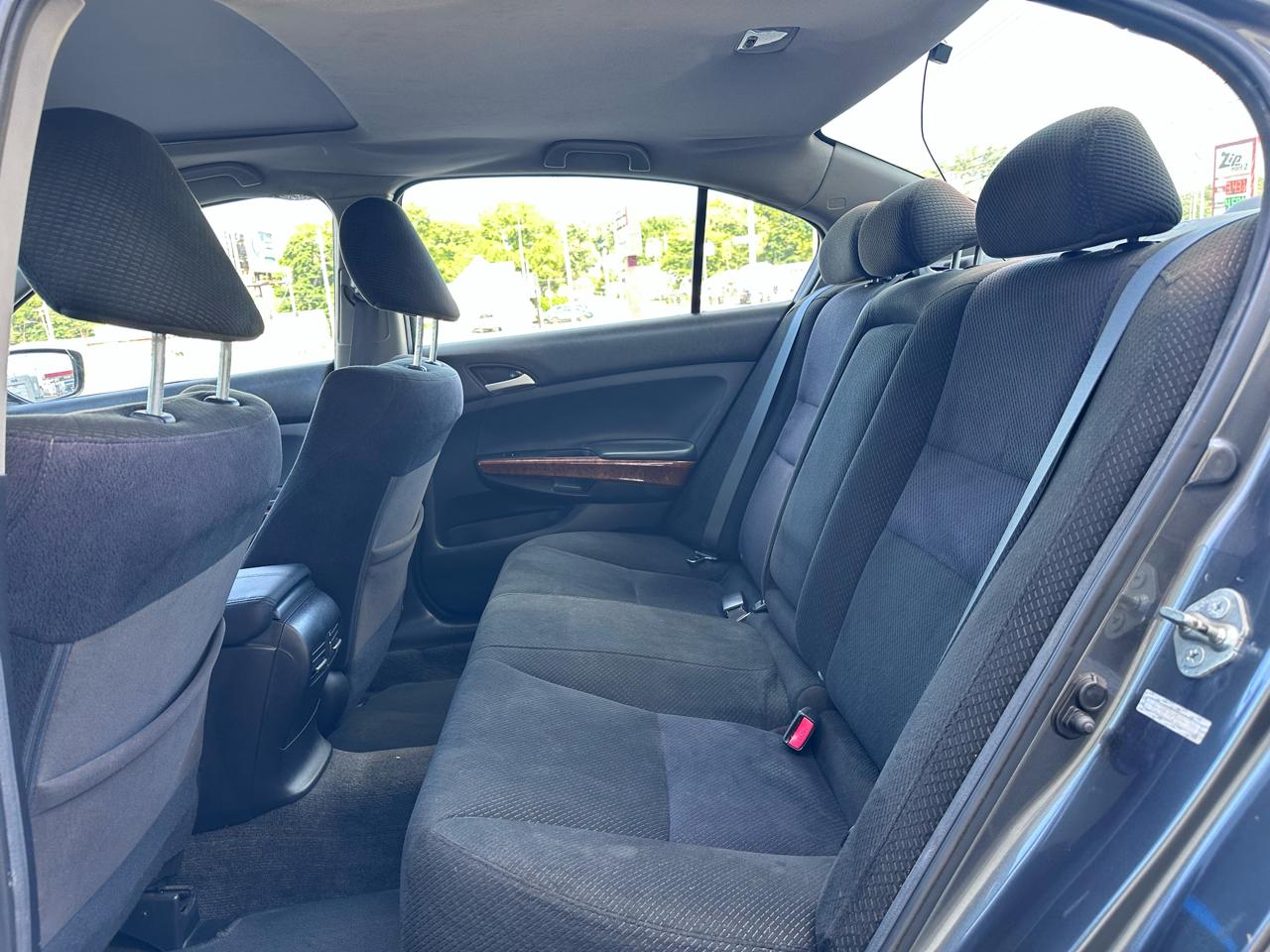Honda Accord EX Sedan AT 2012