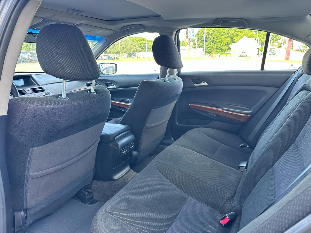 Honda Accord EX Sedan AT 2012