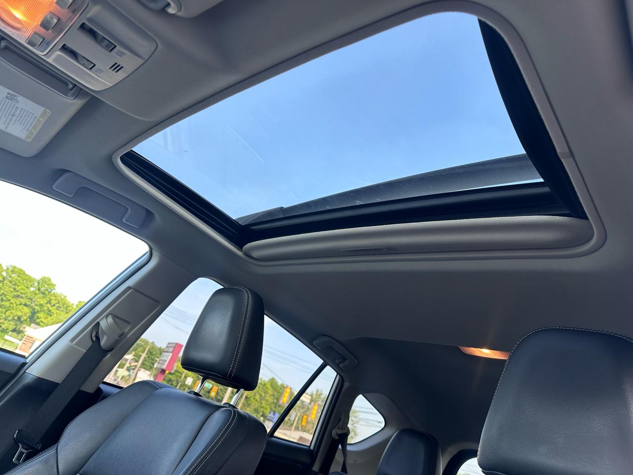 Toyota RAV4 Limited AWD 2013