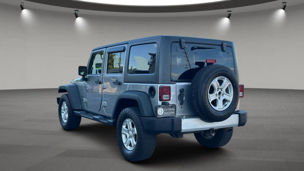 Jeep Wrangler Unlimited Sport 4WD 2014