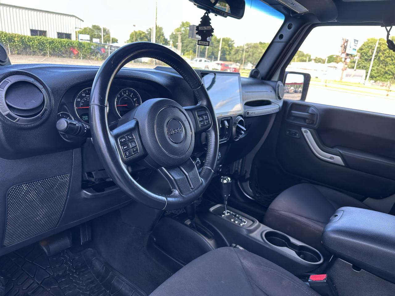 Jeep Wrangler Unlimited Sport 4WD 2014