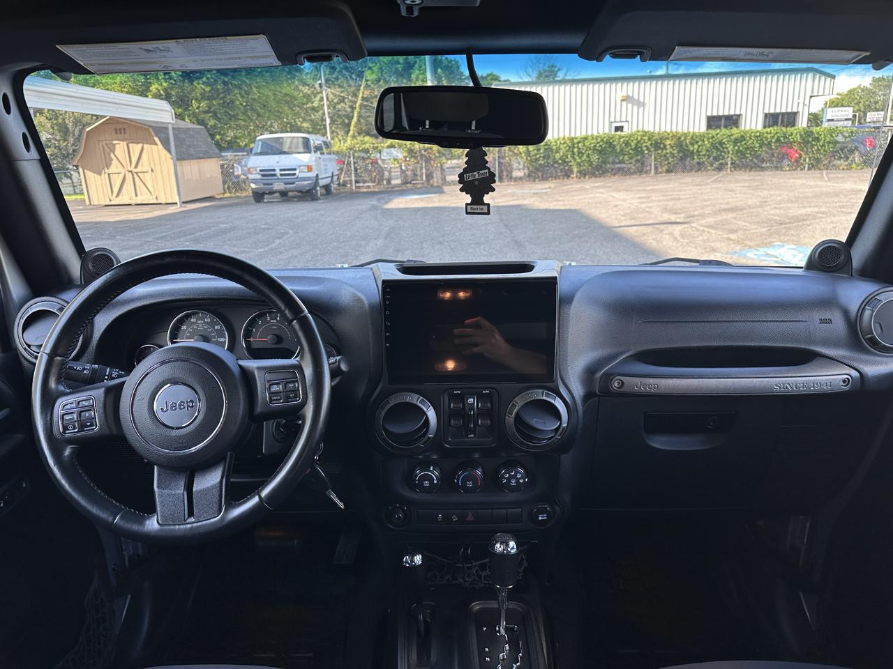 Jeep Wrangler Unlimited Sport 4WD 2014