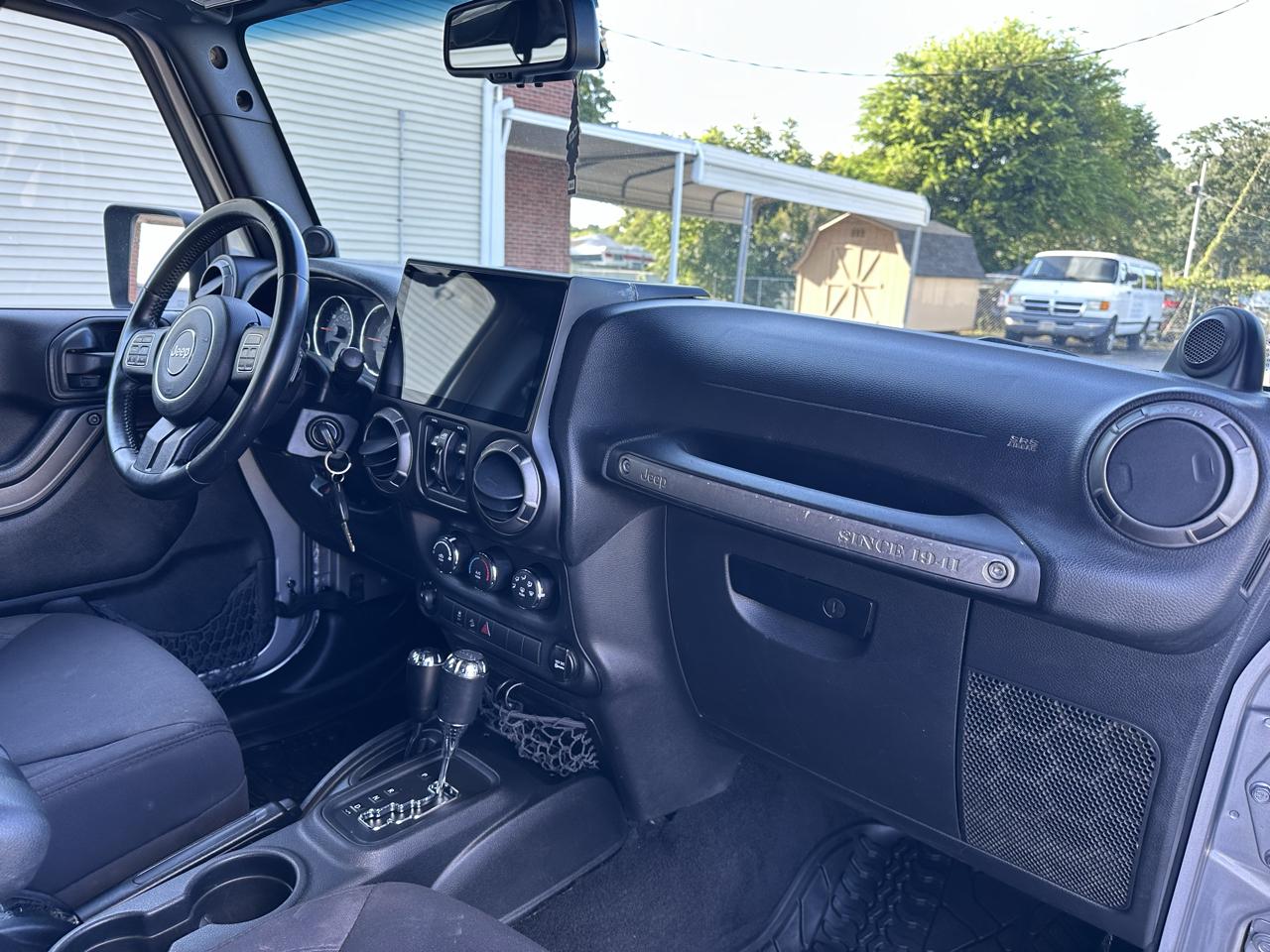 Jeep Wrangler Unlimited Sport 4WD 2014