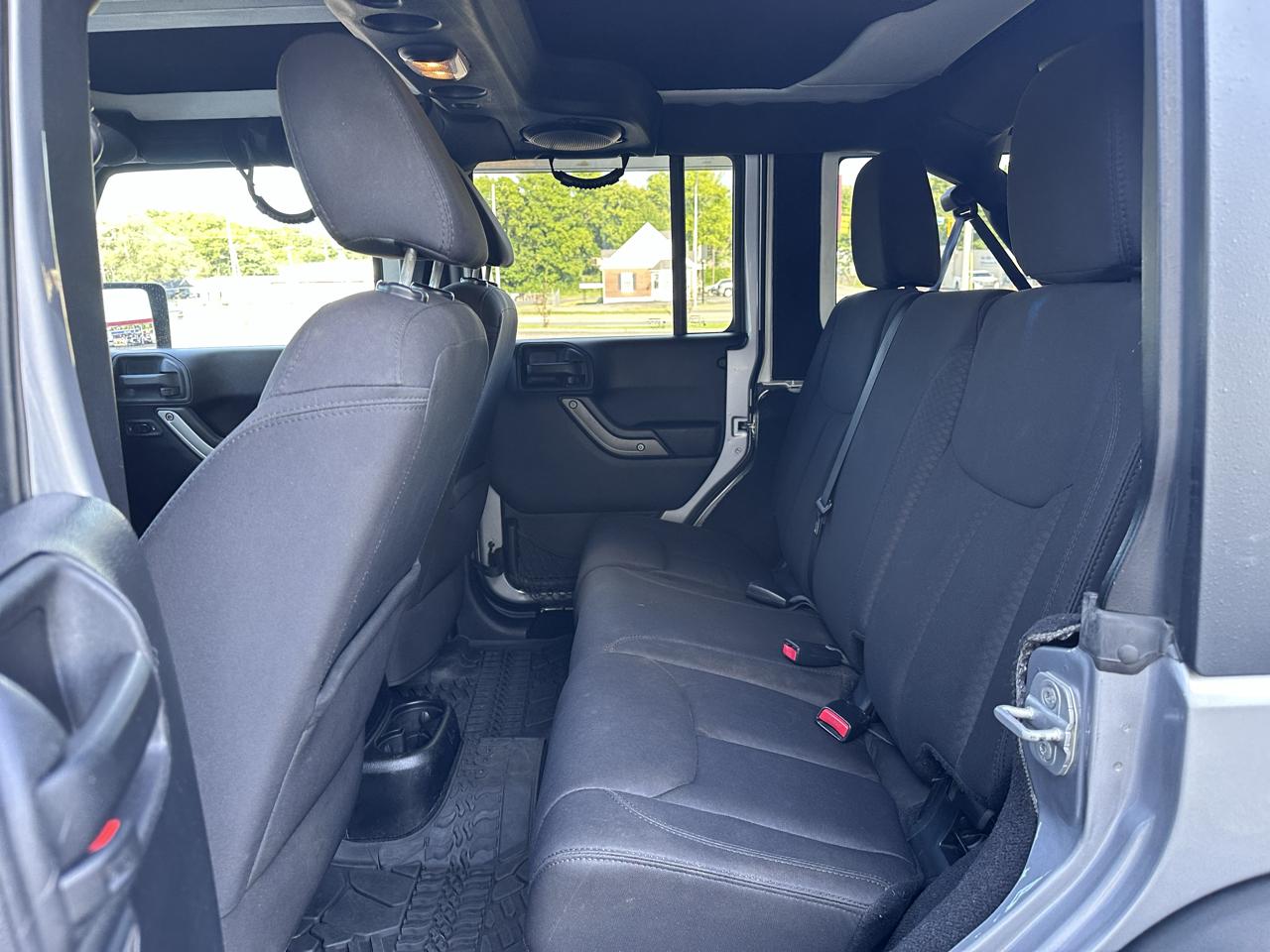 Jeep Wrangler Unlimited Sport 4WD 2014