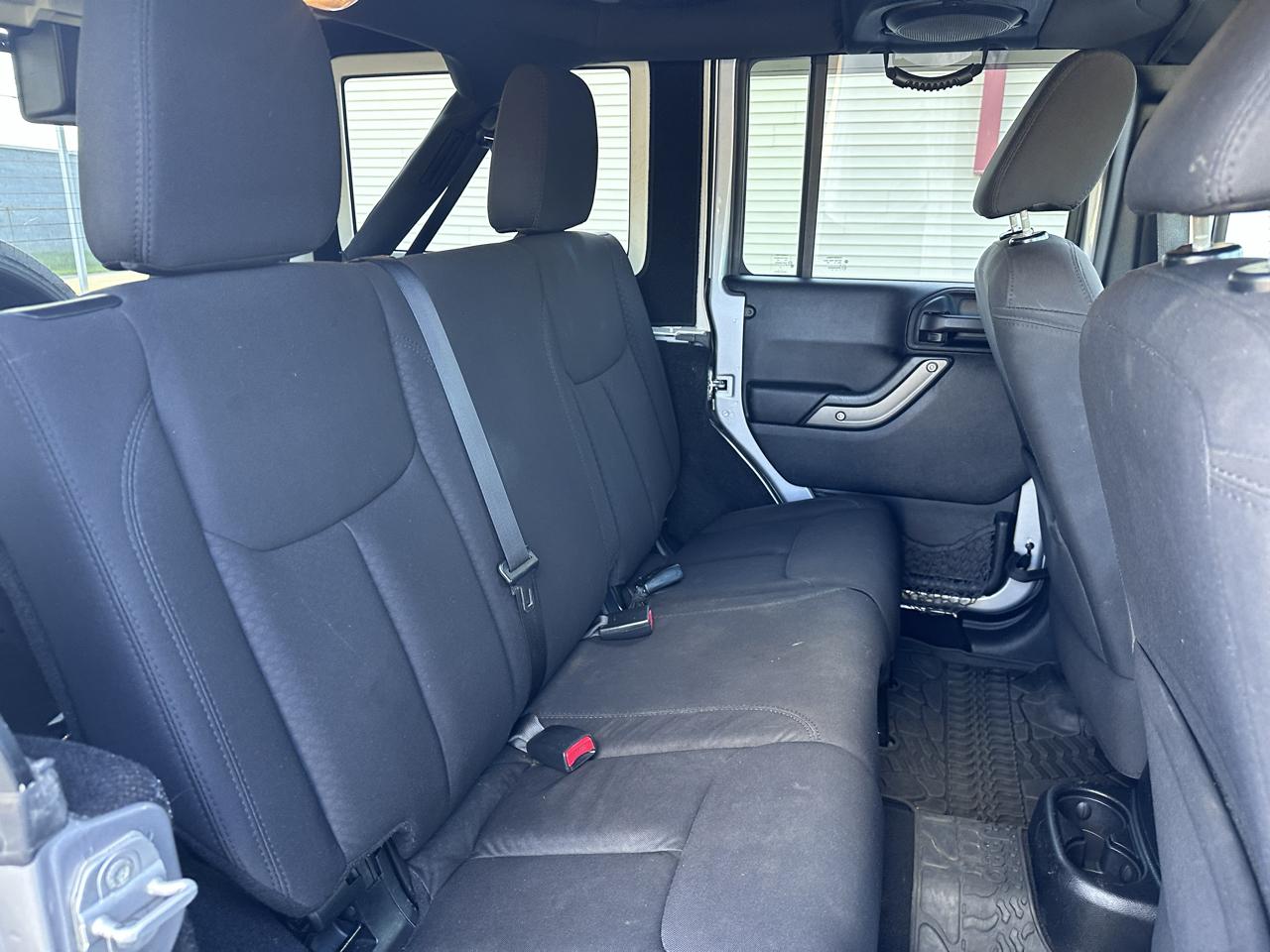 Jeep Wrangler Unlimited Sport 4WD 2014
