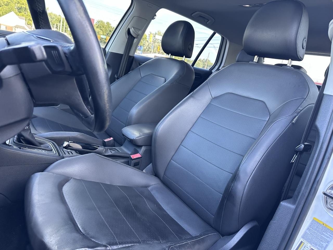 Volkswagen Golf TSI S 6A 2015