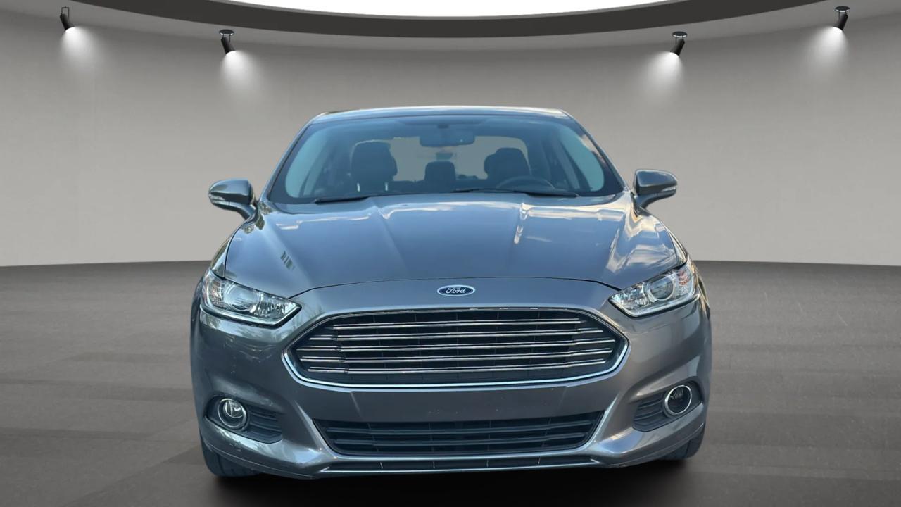 Ford Fusion Hybrid SE 2014