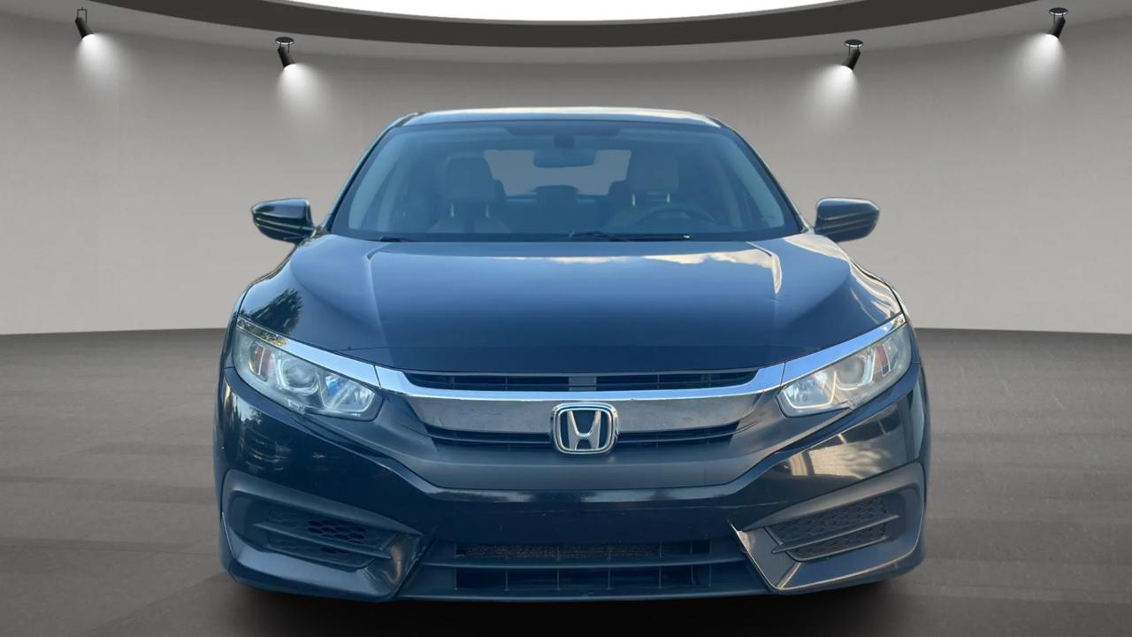 Honda Civic LX Sedan CVT 2016