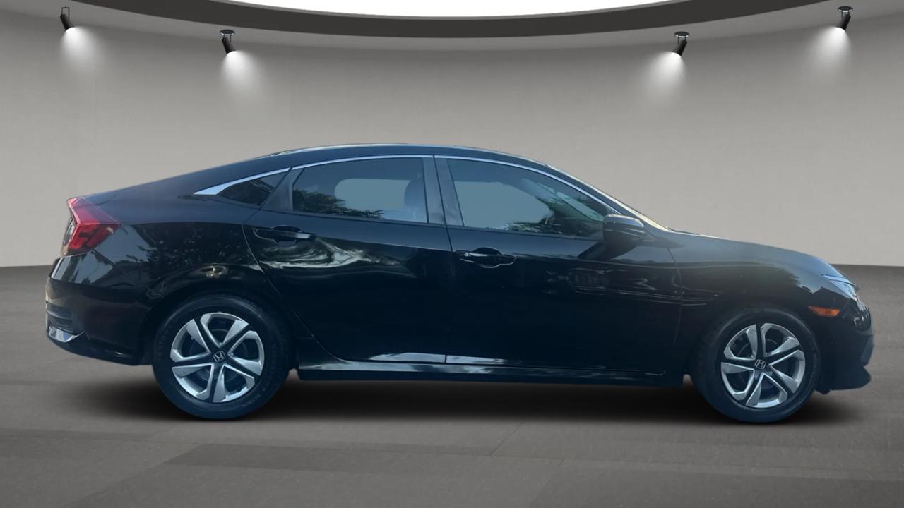 Honda Civic LX Sedan CVT 2016