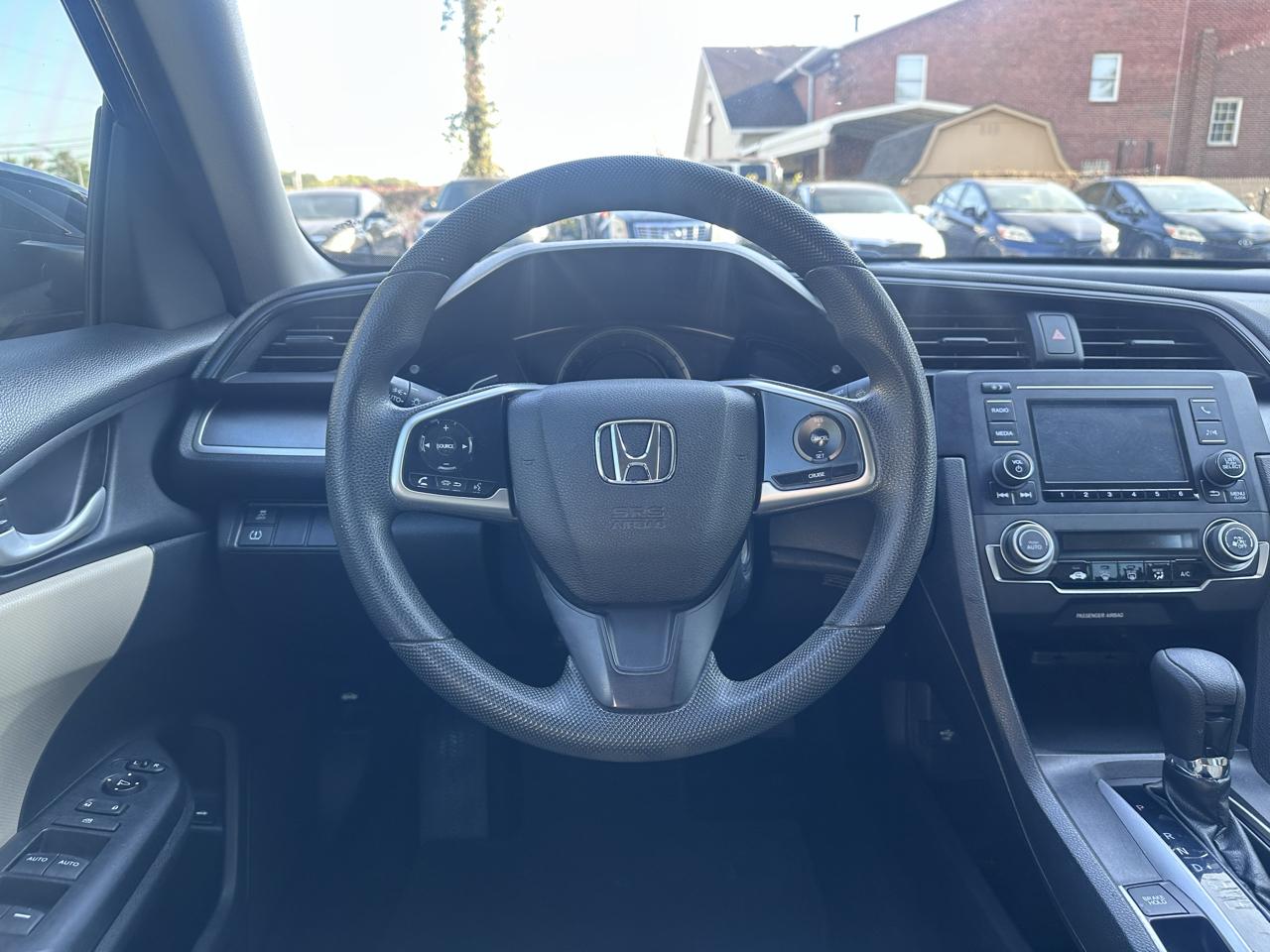 Honda Civic LX Sedan CVT 2016