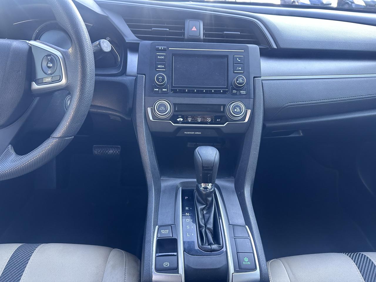 Honda Civic LX Sedan CVT 2016