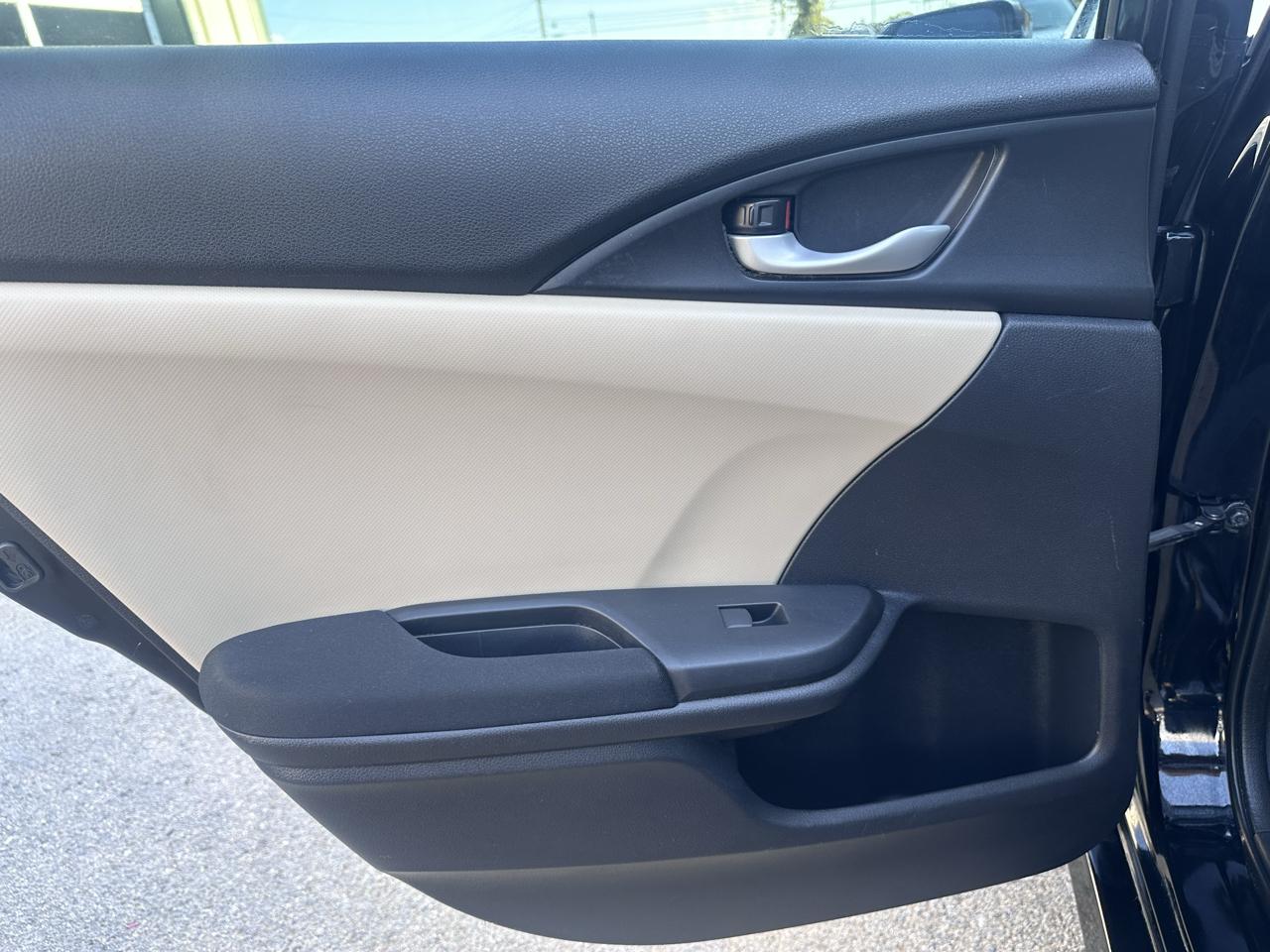 Honda Civic LX Sedan CVT 2016