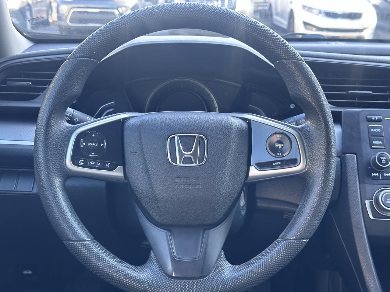 Honda Civic LX Sedan CVT 2016