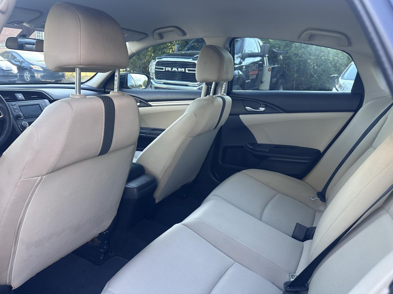 Honda Civic LX Sedan CVT 2016