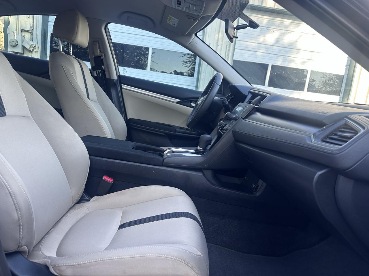 Honda Civic LX Sedan CVT 2016