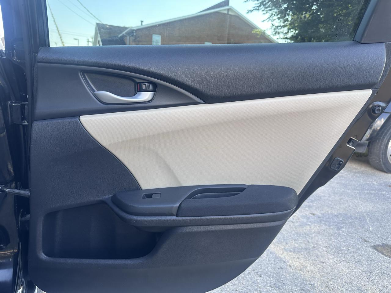 Honda Civic LX Sedan CVT 2016