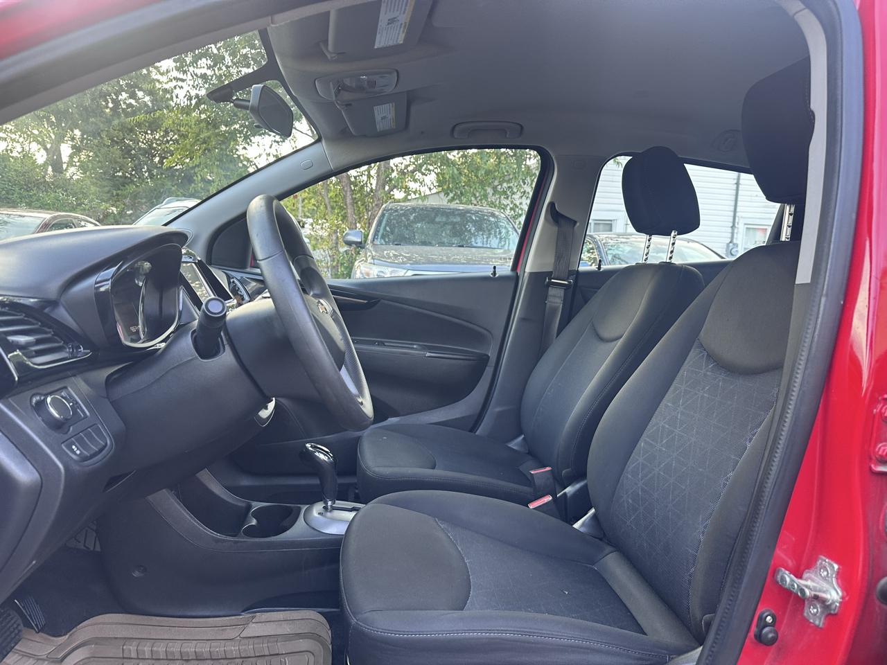 Chevrolet Spark photo 10
