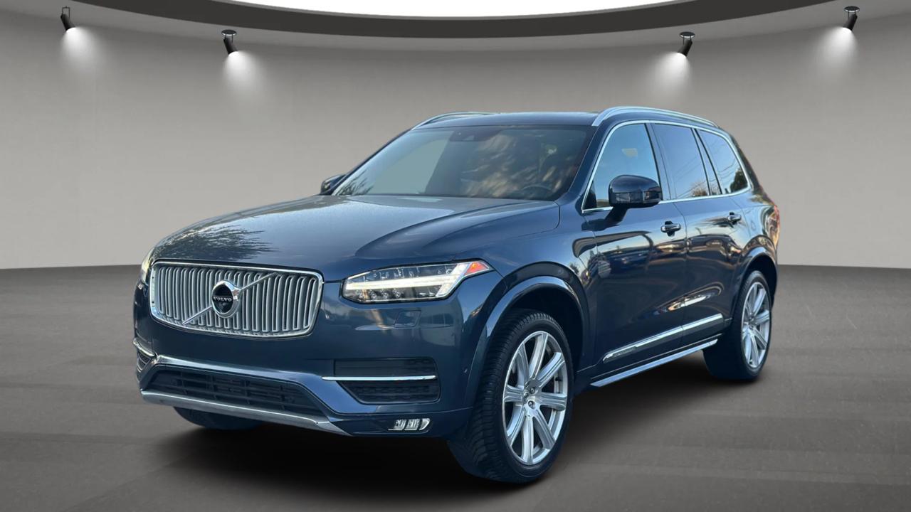 Volvo XC90 photo 3