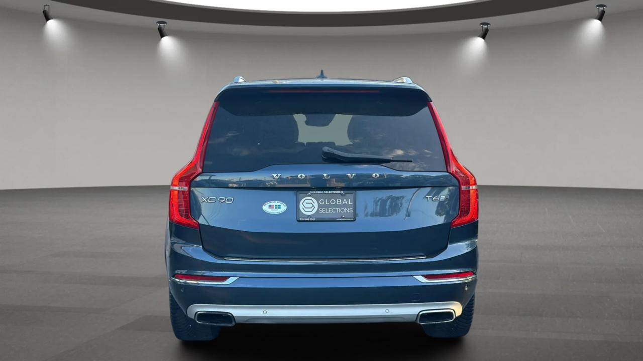 Volvo XC90 photo 6