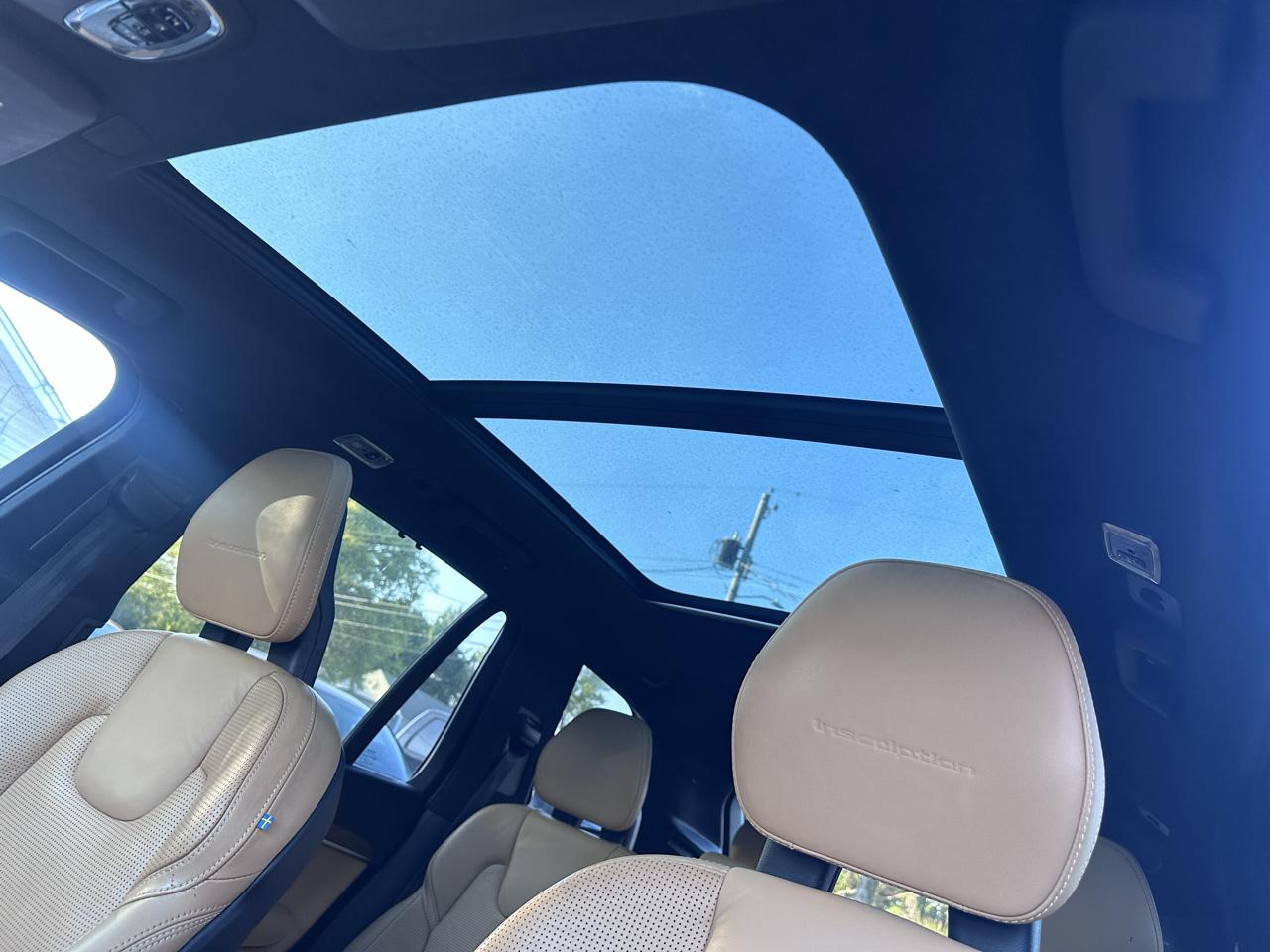 Volvo XC90 photo 13