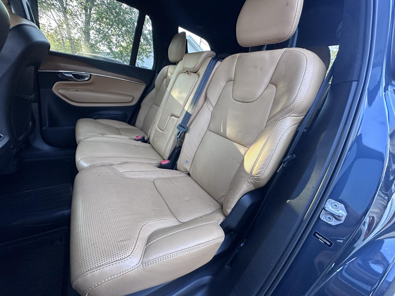 Volvo XC90 photo 19