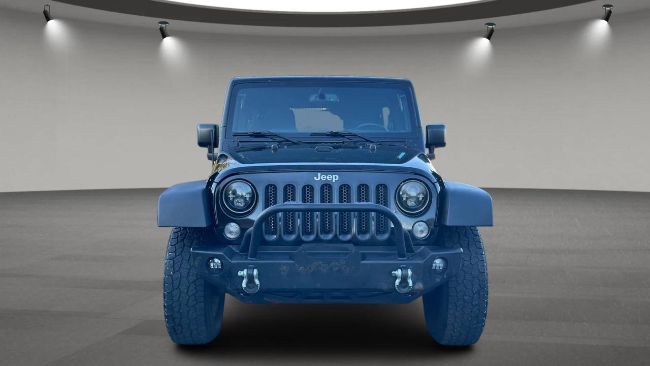 Jeep Wrangler photo 3