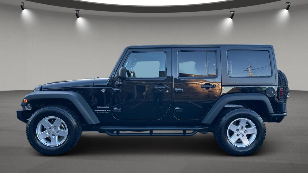 Jeep Wrangler photo 5