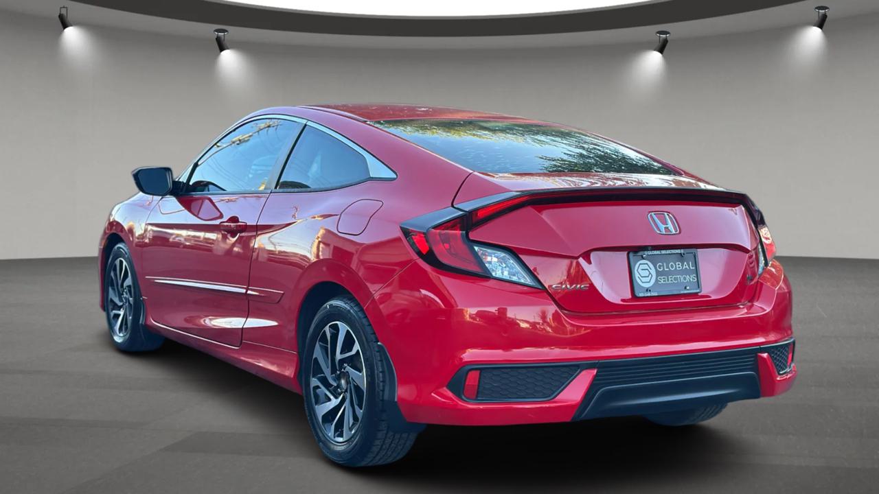 Honda Civic photo 6