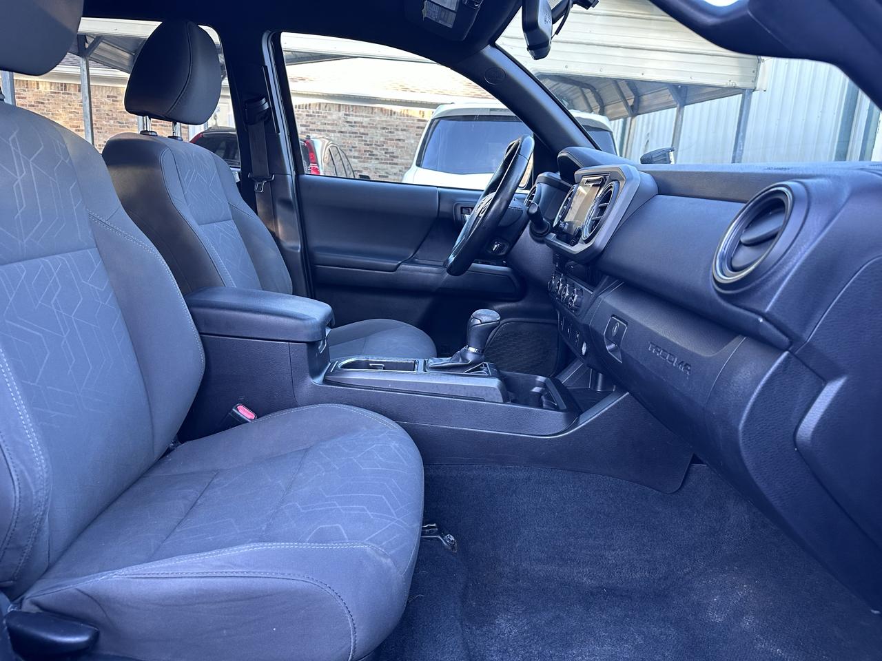 Toyota Tacoma TRD Sport Double Cab 4WD V6 2016