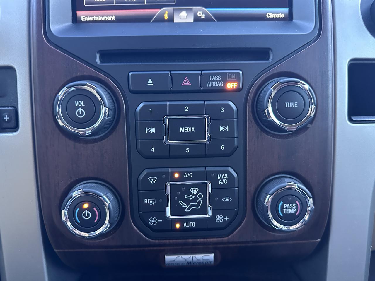 Ford F-150 King Ranch 4WD SuperCrew 5.5' Box 2014