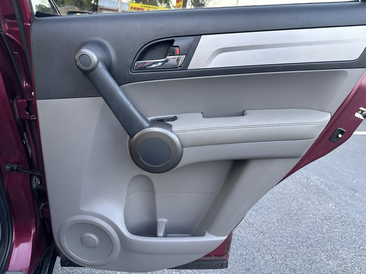 Honda CR-V photo 33