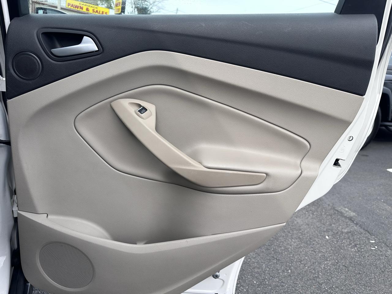 Ford C-Max Hybrid SEL 2013