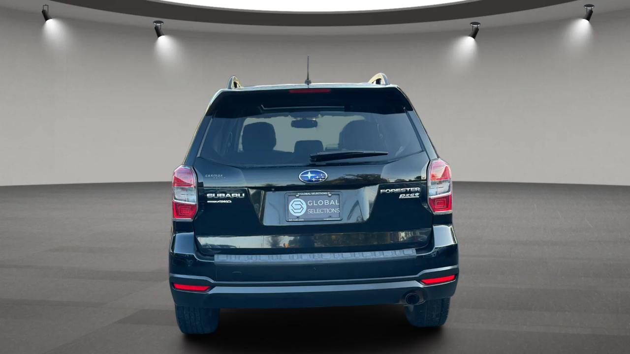 Subaru Forester 2.5i Limited 2014