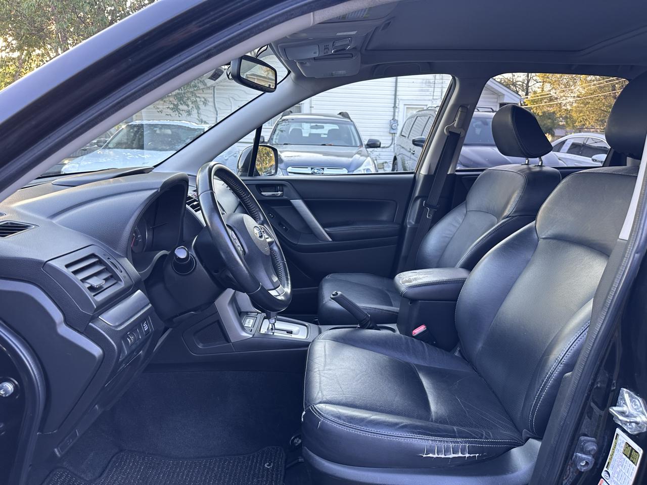 Subaru Forester 2.5i Limited 2014