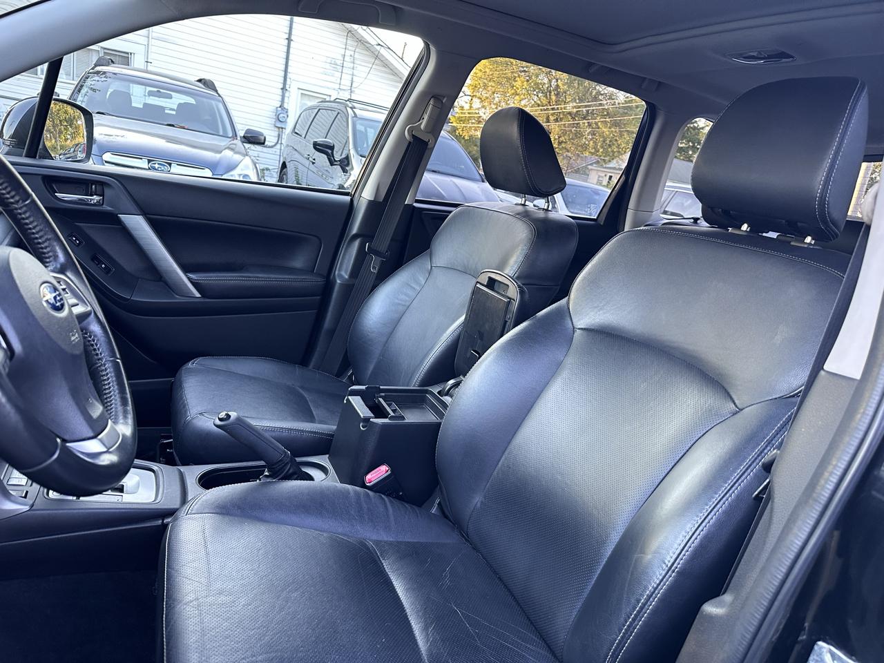 Subaru Forester 2.5i Limited 2014