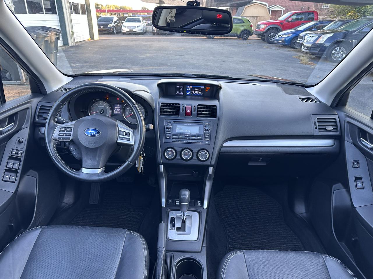Subaru Forester 2.5i Limited 2014