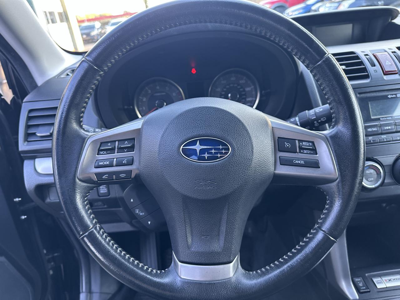 Subaru Forester 2.5i Limited 2014