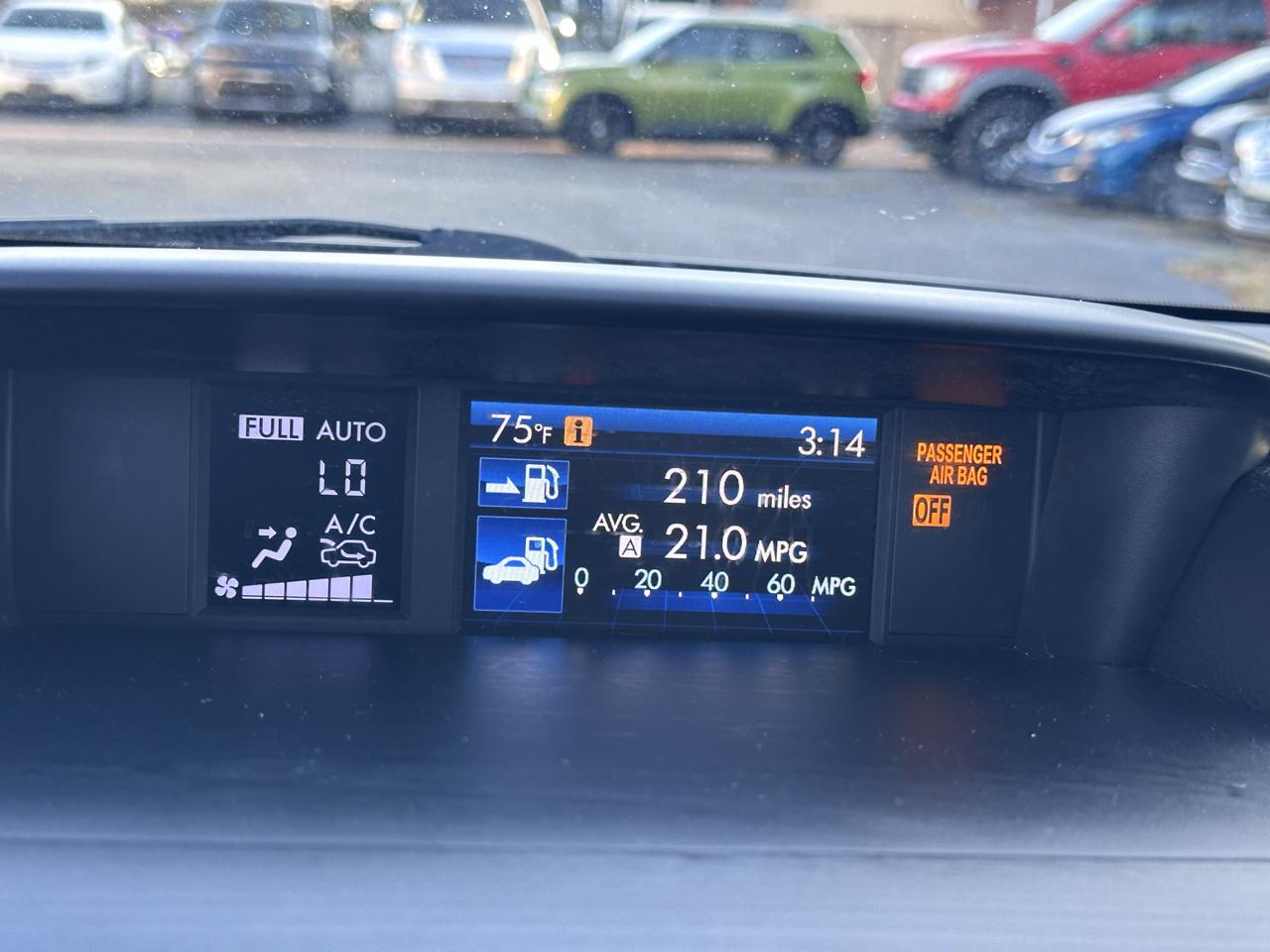 Subaru Forester 2.5i Limited 2014