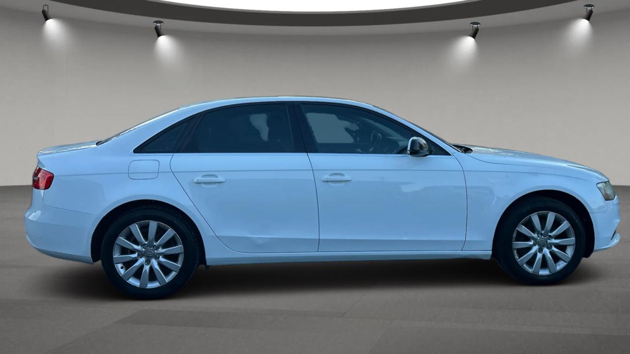 Audi A4 2.0 T Sedan FrontTrak Multitronic 2013