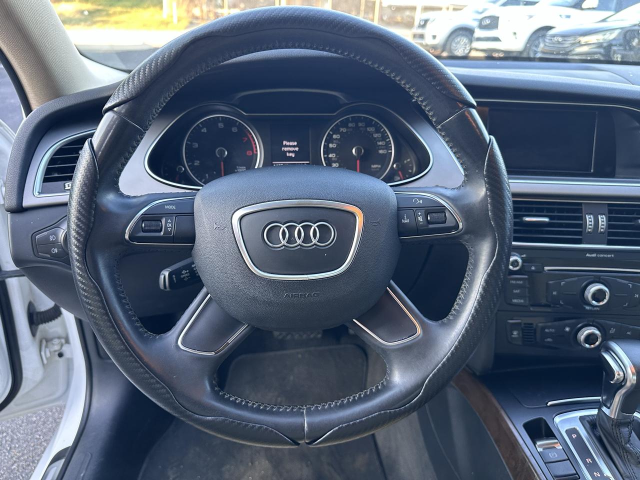 Audi A4 2.0 T Sedan FrontTrak Multitronic 2013