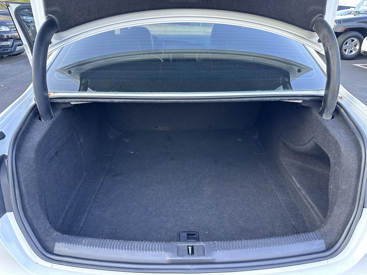 Audi A4 2.0 T Sedan FrontTrak Multitronic 2013